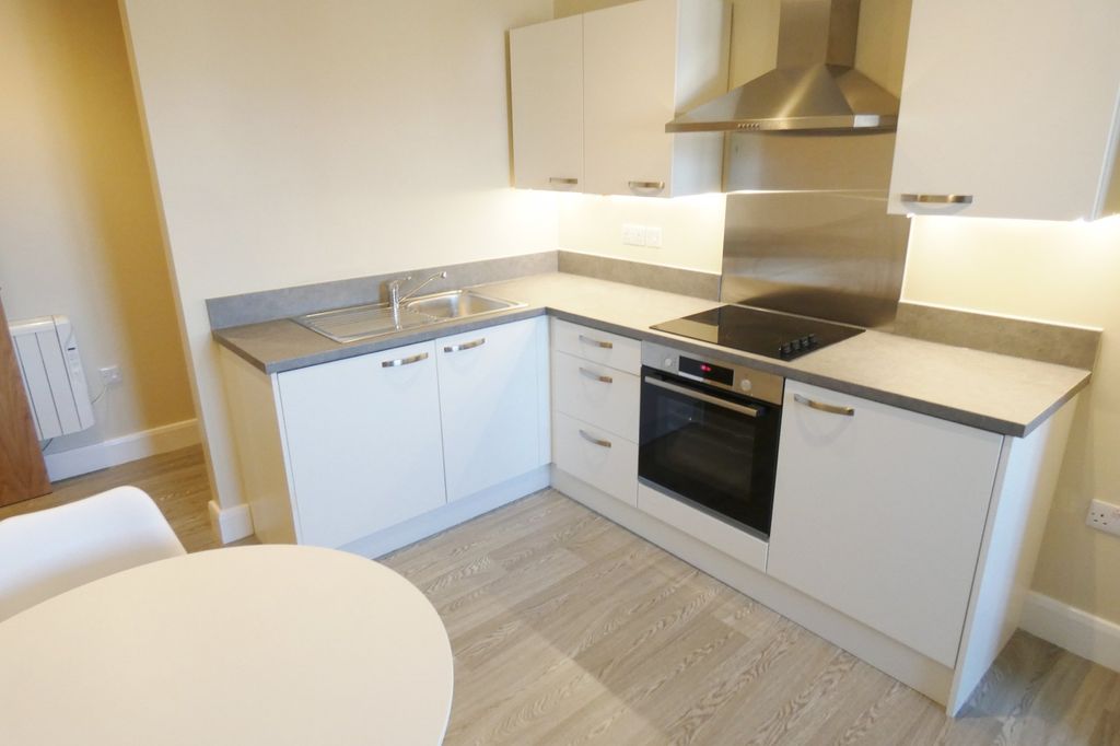 Property photo 2 of 6