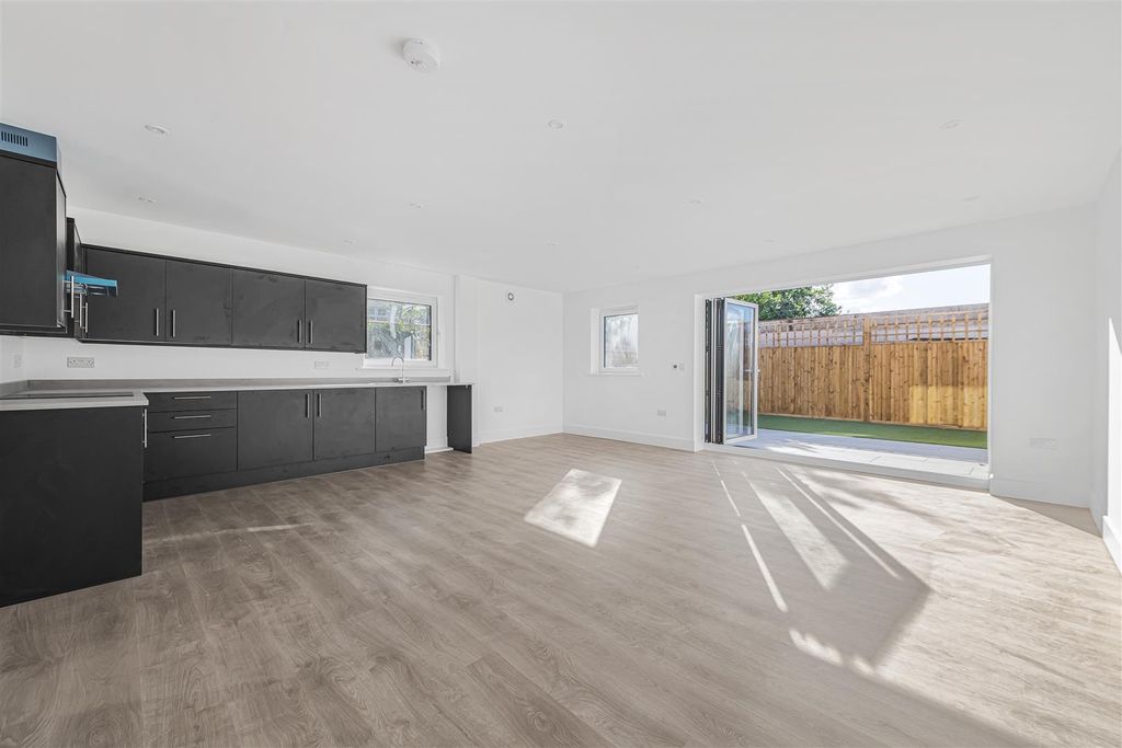 Property photo 3 of 14 Kitchen/Dining/Living Room