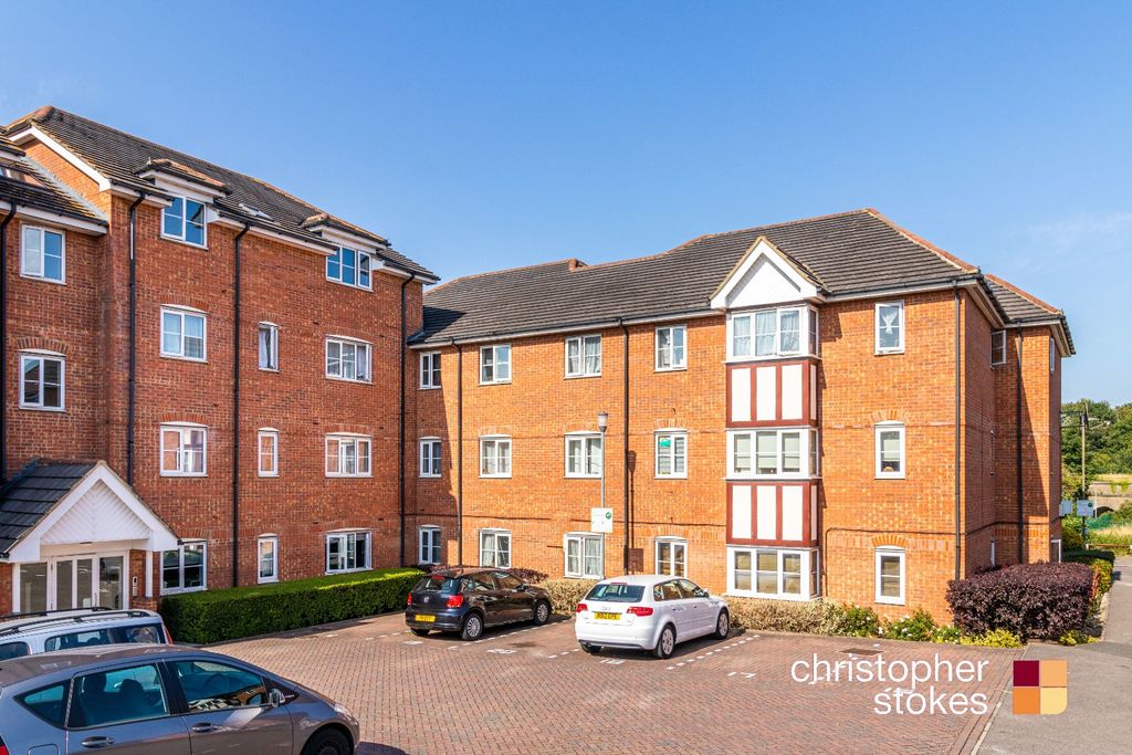 Property photo 1 of 10 5177570