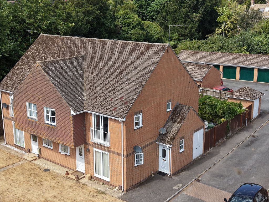 Property photo 1 of 15 Picture No. 04