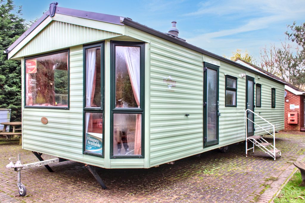 Property photo 1 of 11