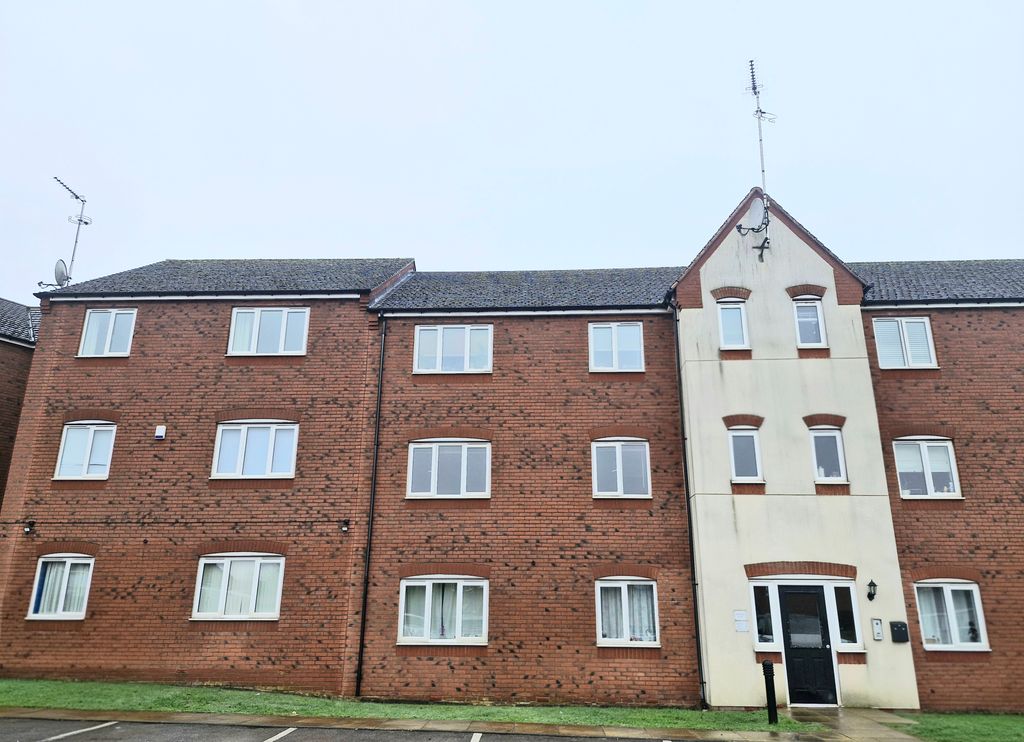 Property photo 1 of 12