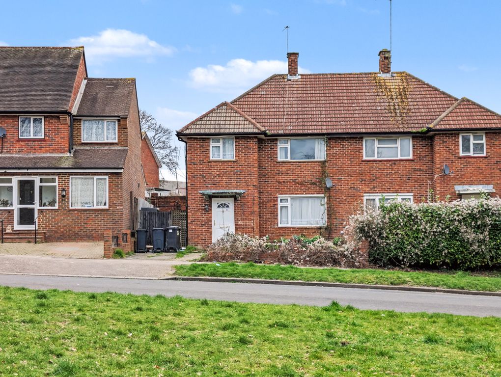 Property photo 1 of 11