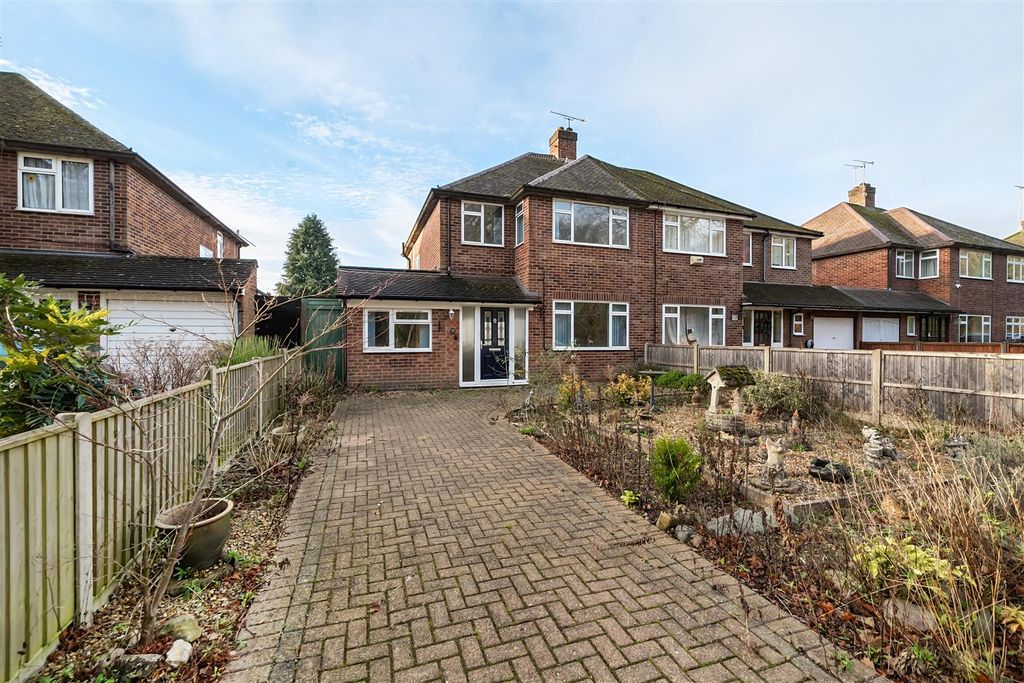 Property photo 1 of 8 Rousebarn Lane - Front.Jpg