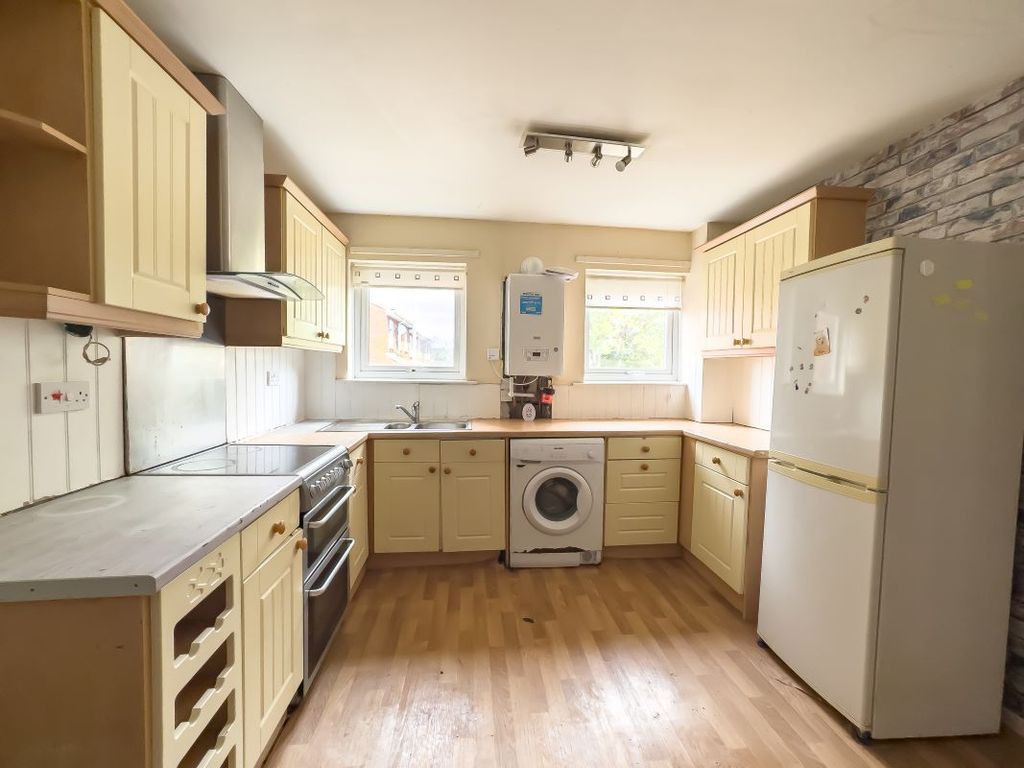 Property photo 3 of 10 Image 3