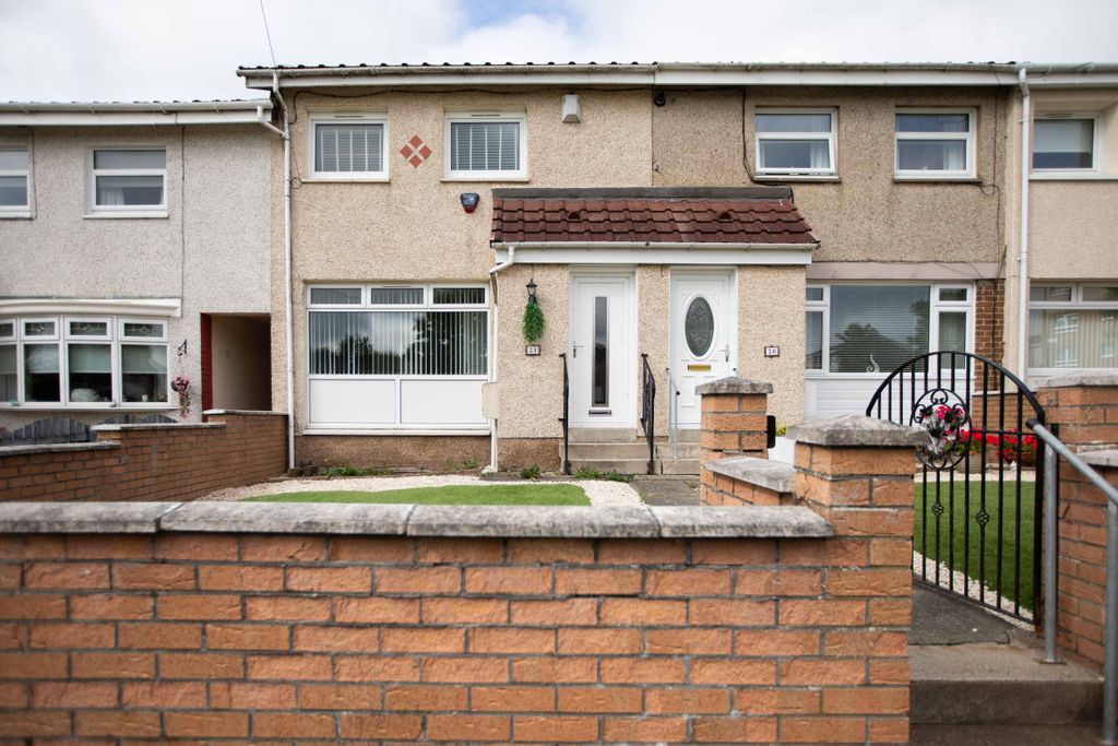 Property photo 1 of 26