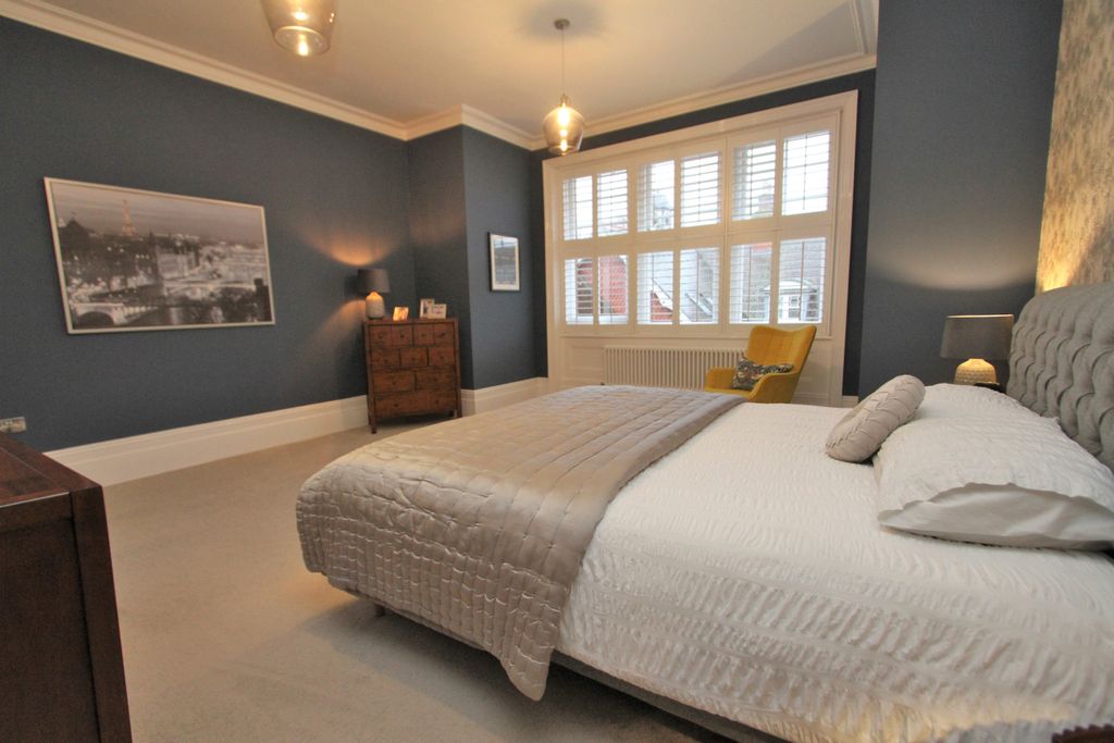 Additional image 20 of 5 bed semi-detached house for saleGaudick Road, Eastbourne BN20