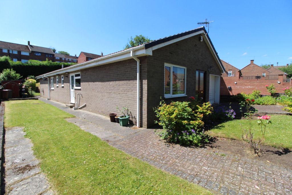 Property photo 1 of 22