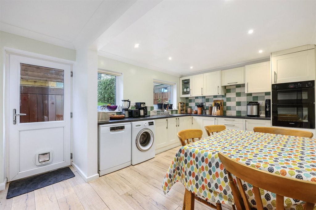 Property photo 2 of 13 Picture No. 01