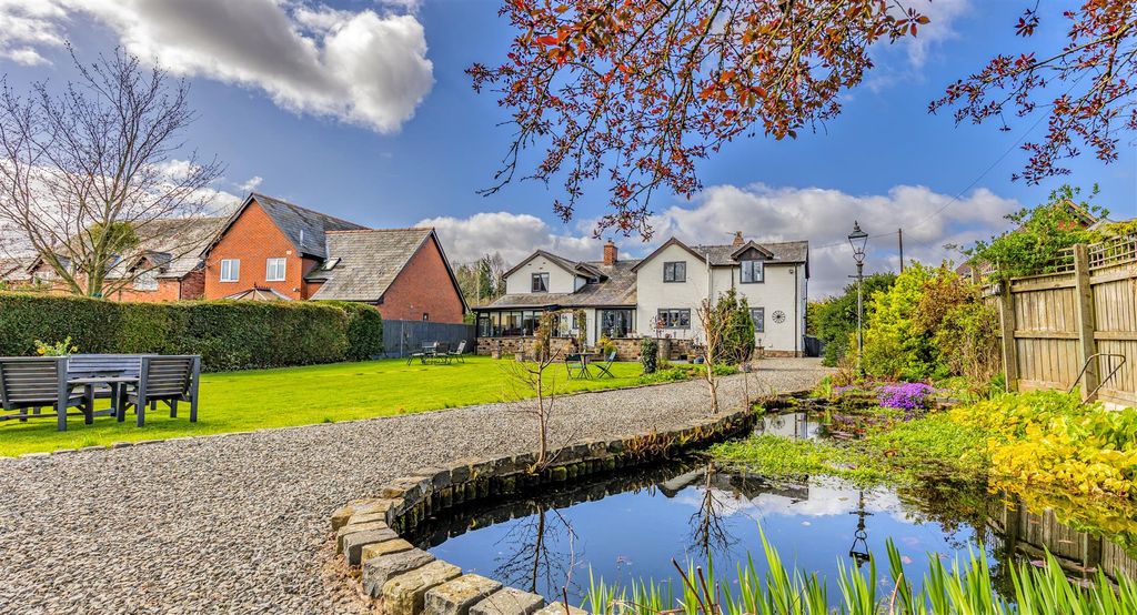 Additional image 2 of 5 bed property for saleCanon Pyon Road, Hereford HR4