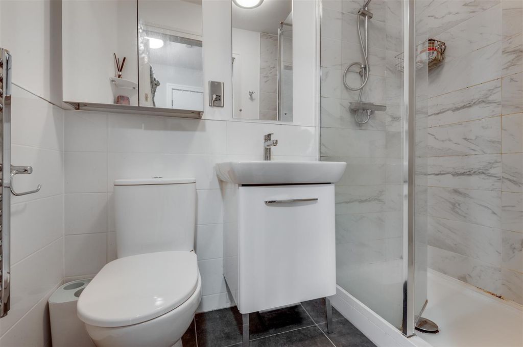 Property photo 1 of 7 5Gwalz05Xdyswjwedzfdz3Gsotm.Jpg