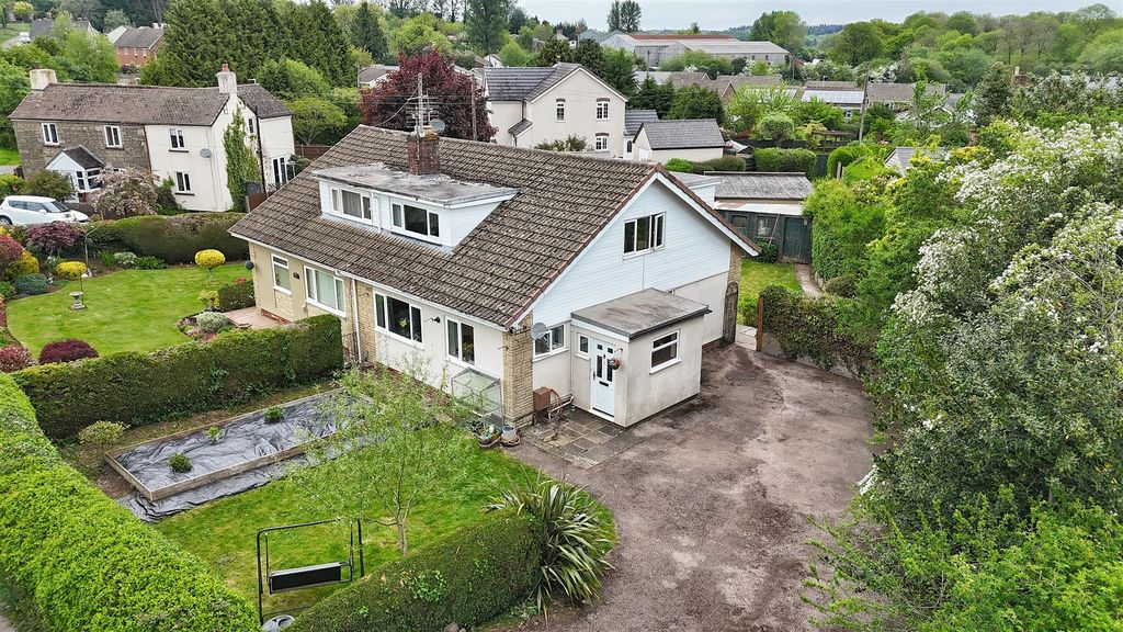 Property photo 1 of 14
