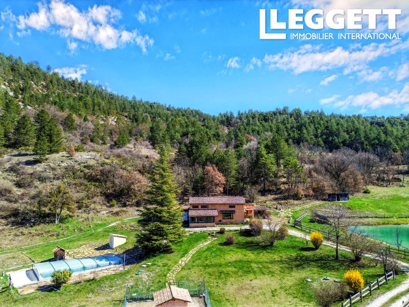 Property photo 3 of 10