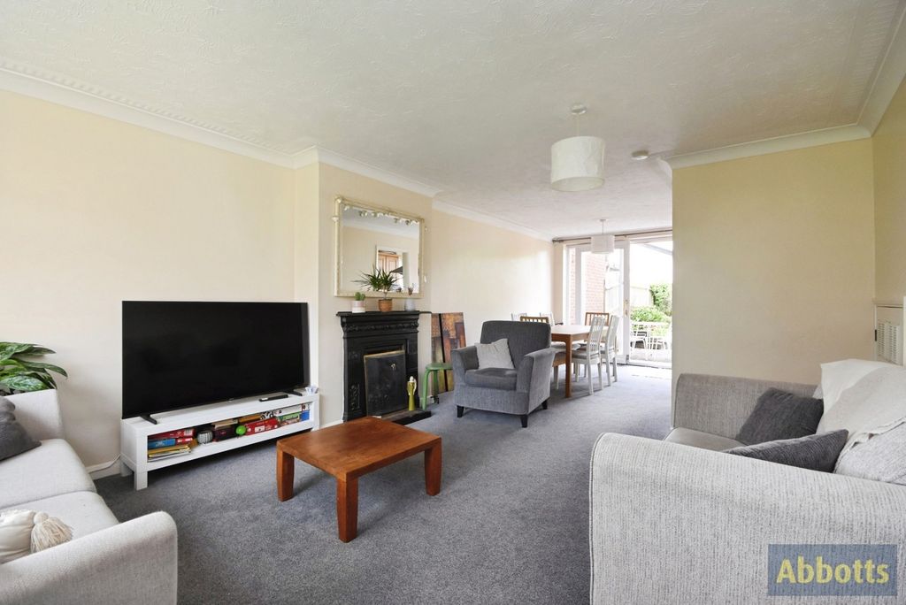 Property photo 2 of 20 Pbox-Img.Jpg