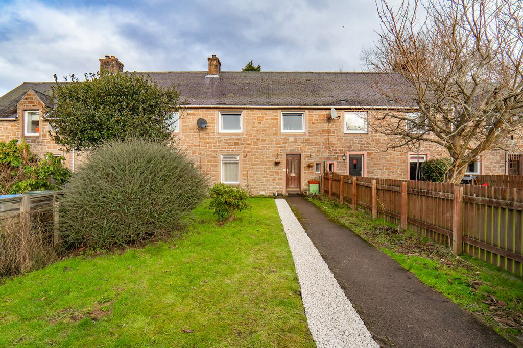 Property photo 1 of 32