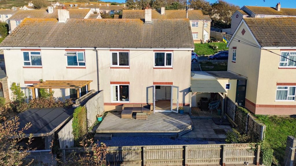 Property photo 2 of 23 Dji_0122.Jpg
