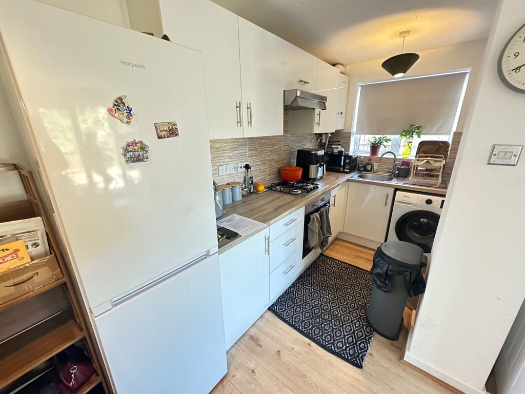 Property photo 3 of 7 5361242