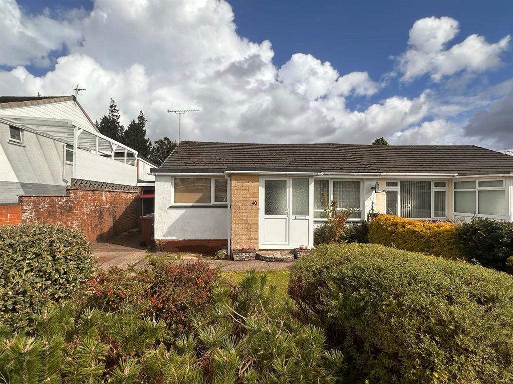 Property photo 1 of 10 Front