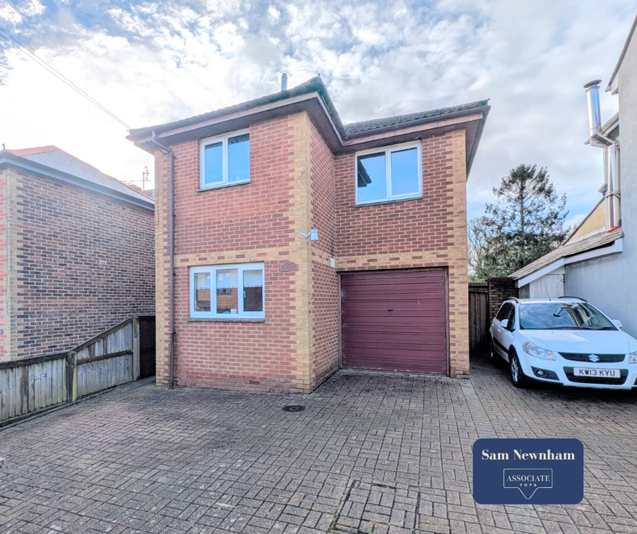 Property photo 1 of 14 Front Aspect