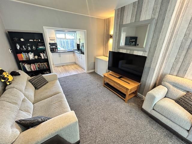 Property photo 2 of 10 Img_9492.Jpg