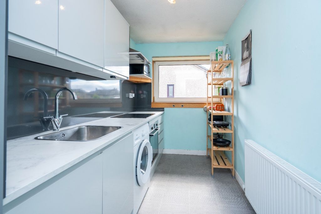 Property photo 3 of 18 5144846