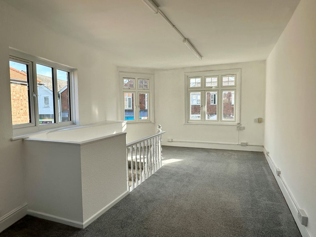 Property photo 3 of 3 Img_9842.Jpg