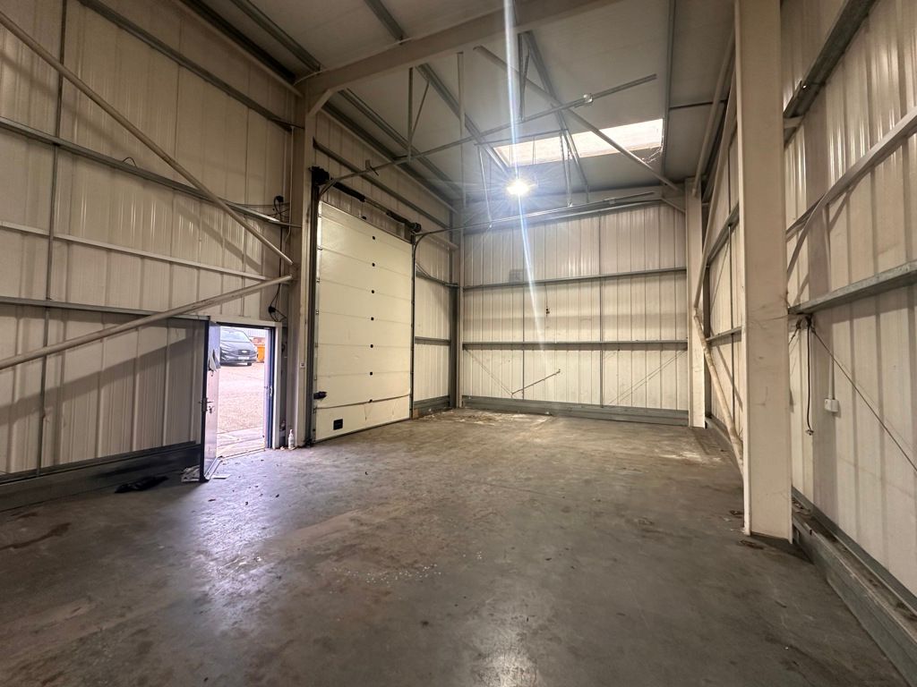 Property photo 3 of 8 Photo 5