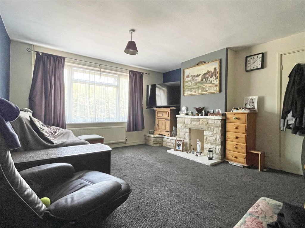 Property photo 3 of 21 Lr1.Jpg