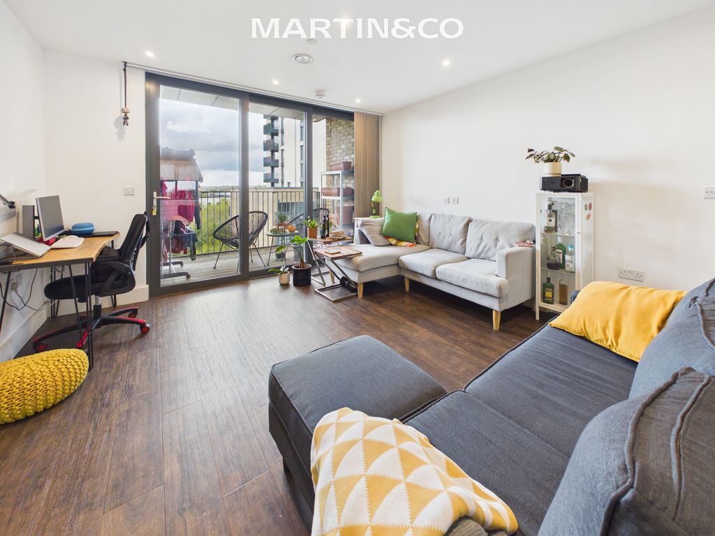 Property photo 3 of 8