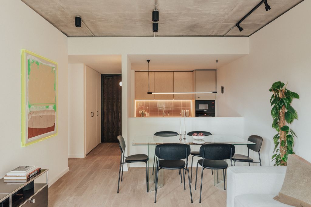 Property photo 1 of 8 Vabel_Seven Sisters_II_Hr-12.Jpg
