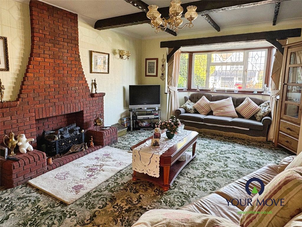 Property photo 2 of 19 Picture No. 01