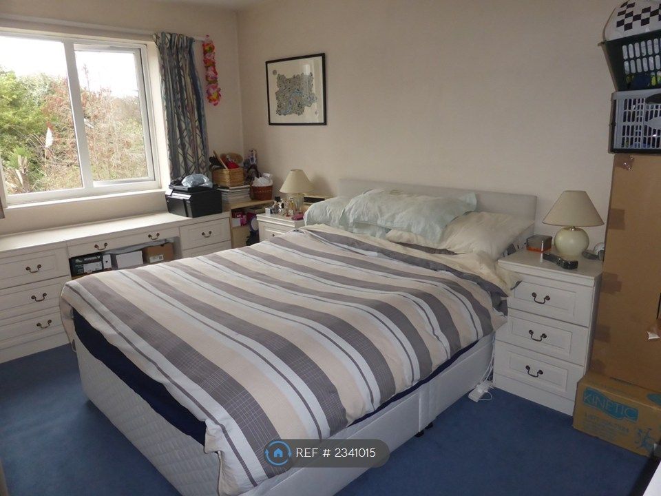 Property photo 3 of 5