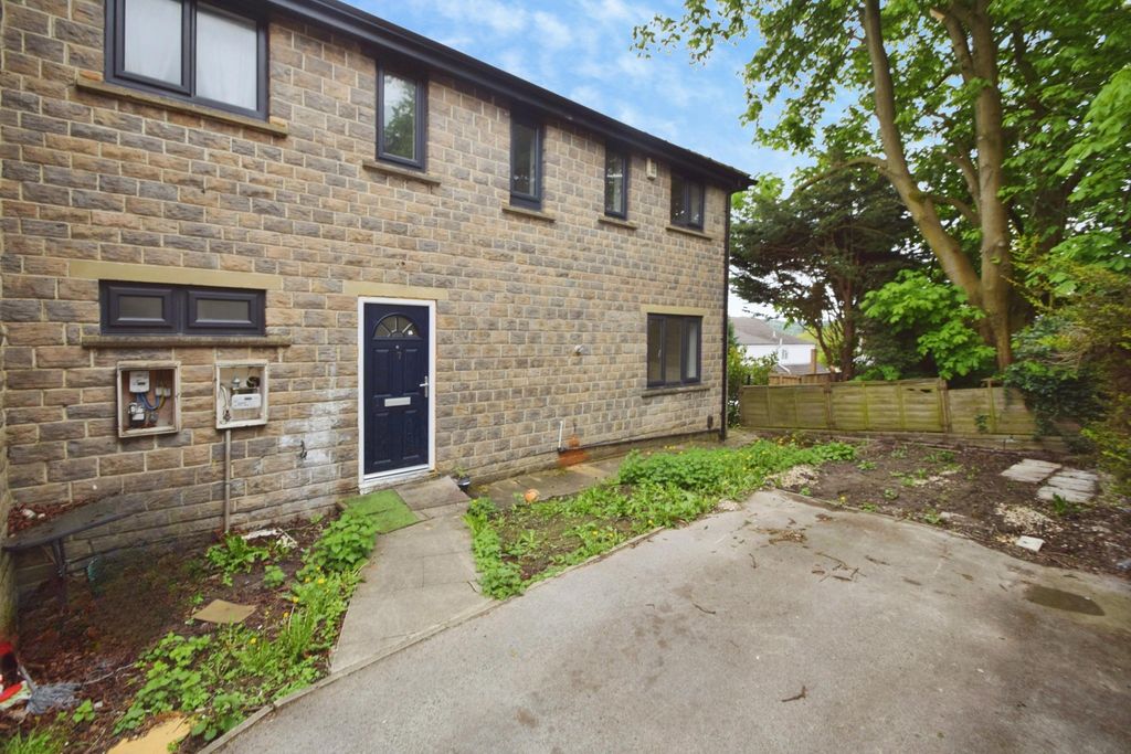 Property photo 1 of 21