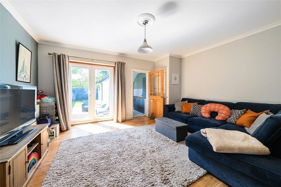 Property photo 2 of 11