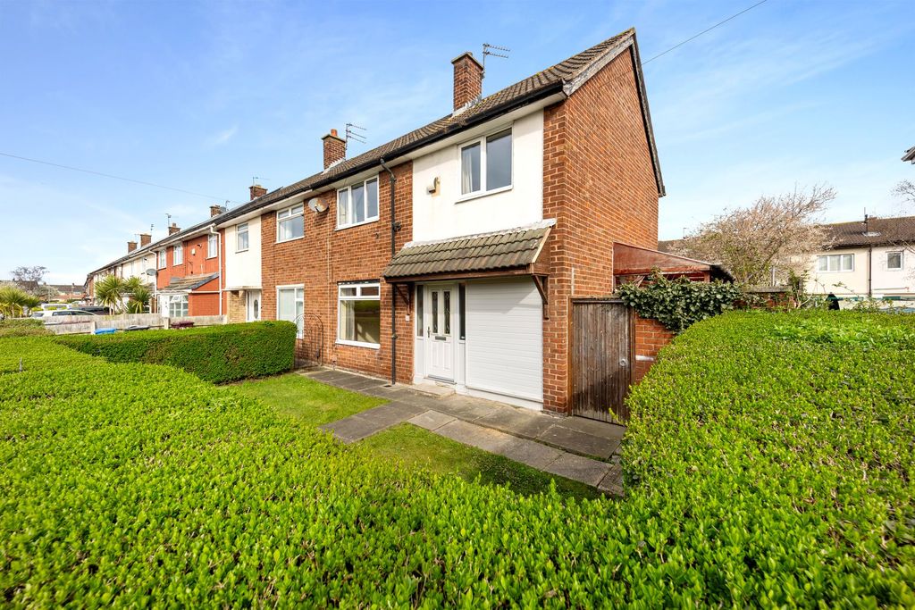 Property photo 1 of 21