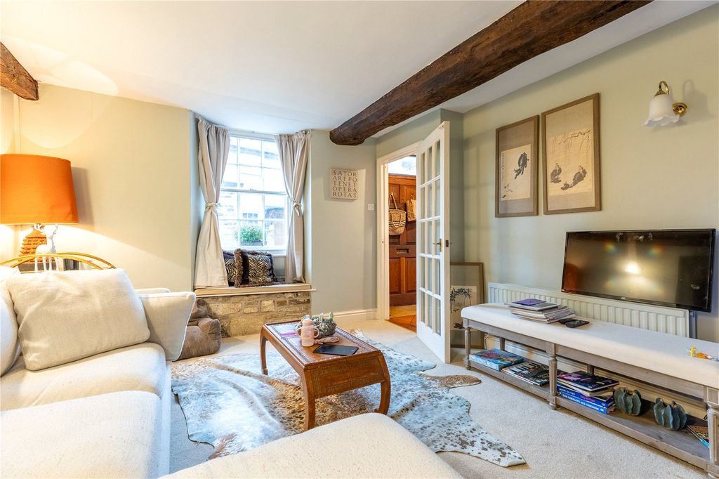 Property photo 3 of 15 Picture No. 34