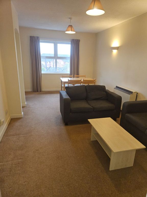 Property photo 3 of 12 Photo 1