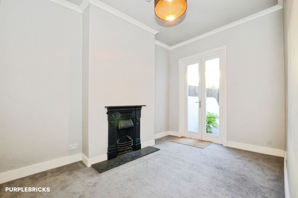 Property photo 3 of 20 Reception Room
