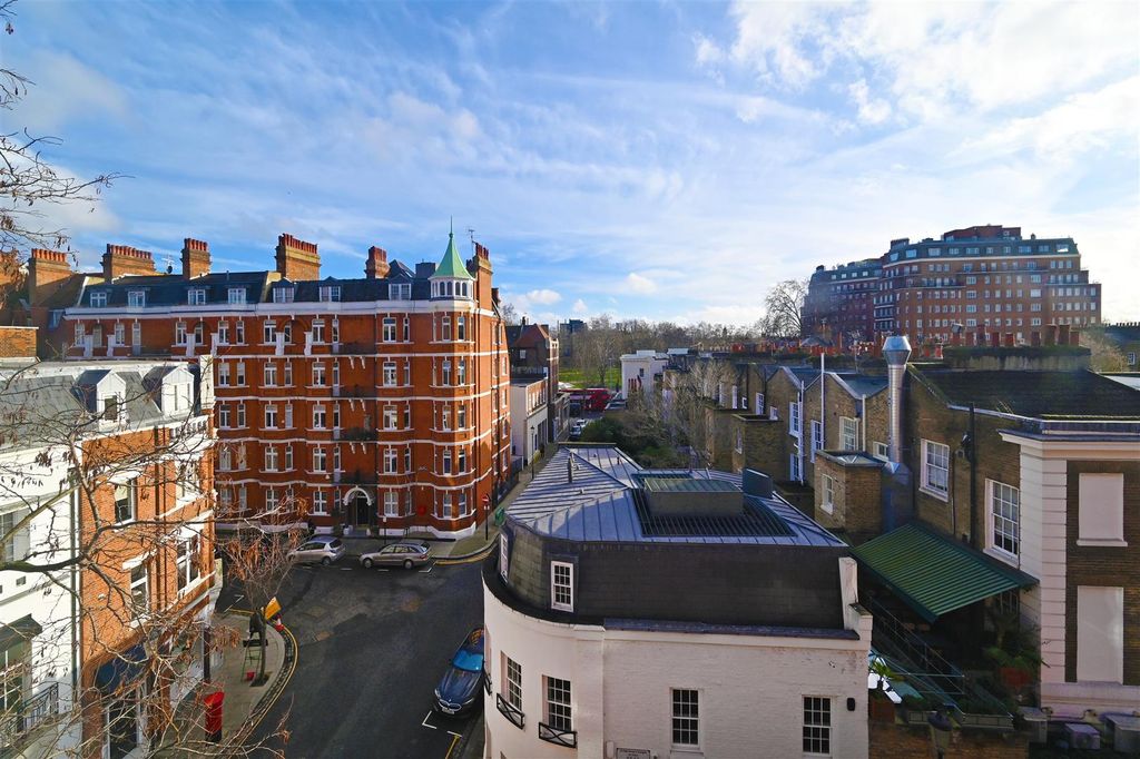 Property photo 2 of 10 5-25-Draycot-Place (7).Jpg