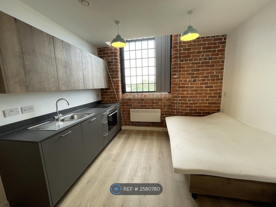 Property photo 2 of 10