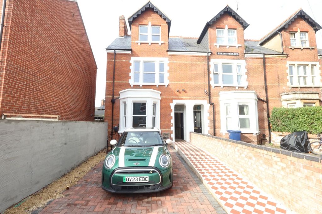 Property photo 1 of 32 Photo-2025-10-30-12-36-26