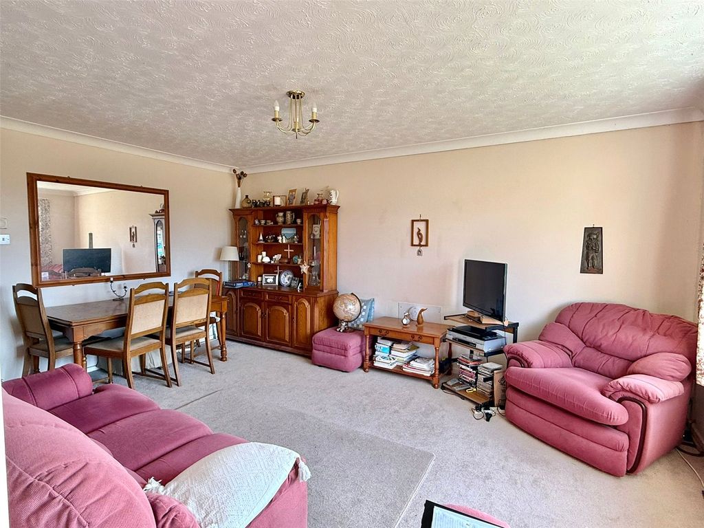 Property photo 3 of 11 Picture No. 08