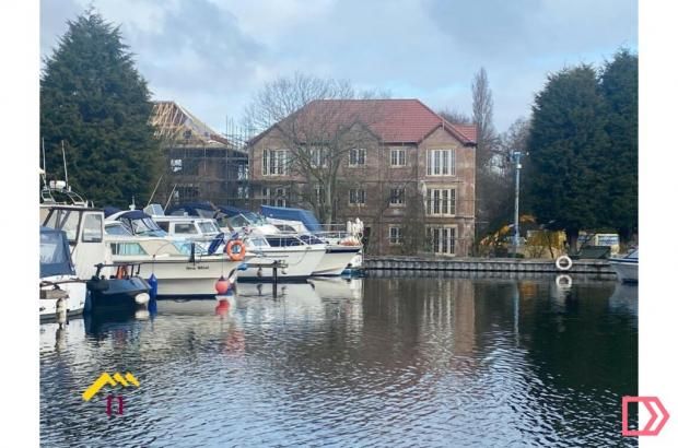 Property photo 1 of 8 Marina.Jpeg