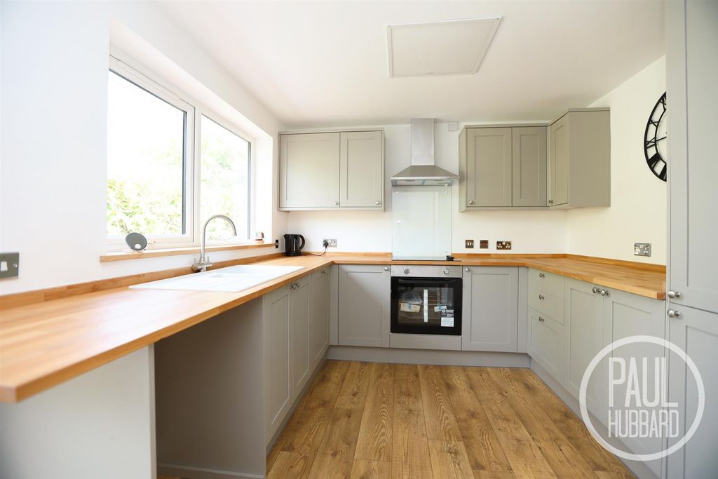 Property photo 3 of 14 7R5A1621.Png