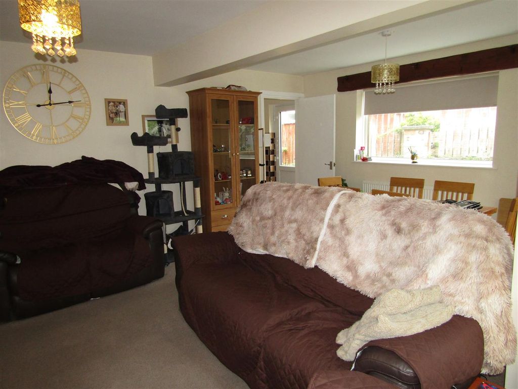 Property photo 2 of 14 Img_8860.Jpg