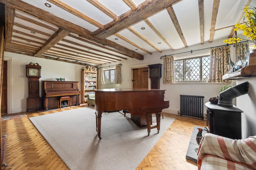Property photo 3 of 22