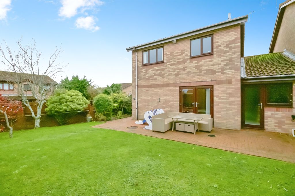 Property photo 3 of 16