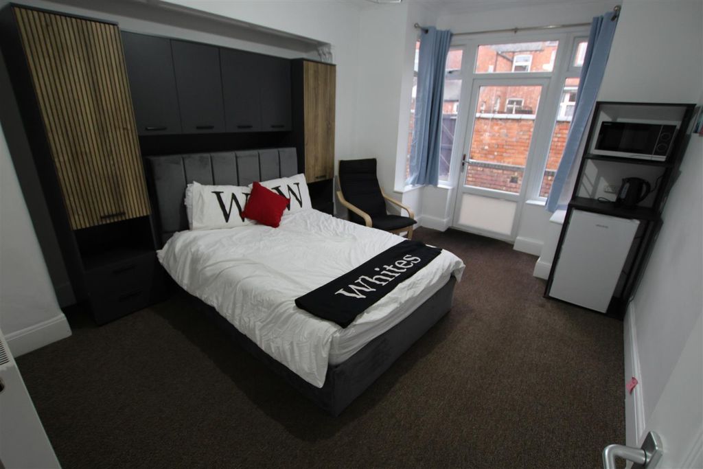 Property photo 2 of 10 Img_9467.Jpg