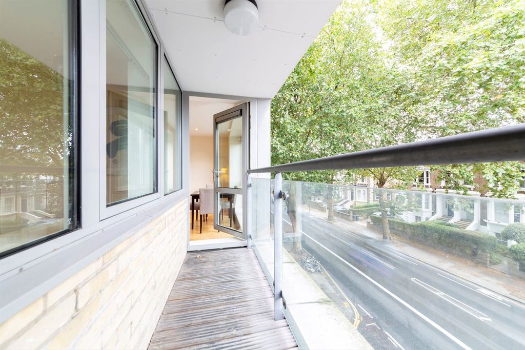 Property photo 2 of 5