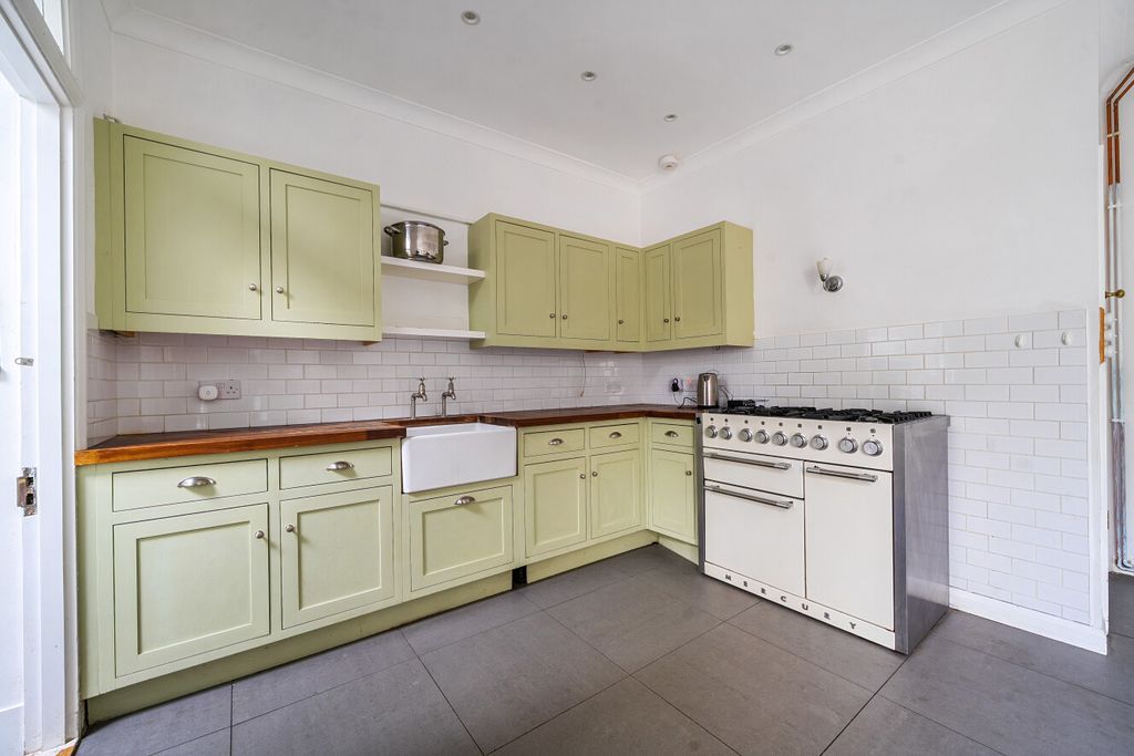 Property photo 3 of 13 10-6Ac62d2361Fd1-...